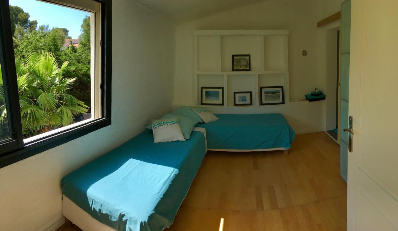 Bed,Kitchen And Swimming Pool Villa Esterel Сен-Рафаель Екстер'єр фото