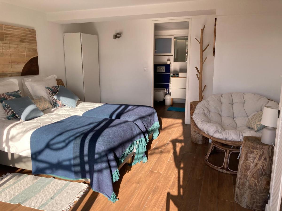 Bed,Kitchen And Swimming Pool Villa Esterel Сен-Рафаель Екстер'єр фото